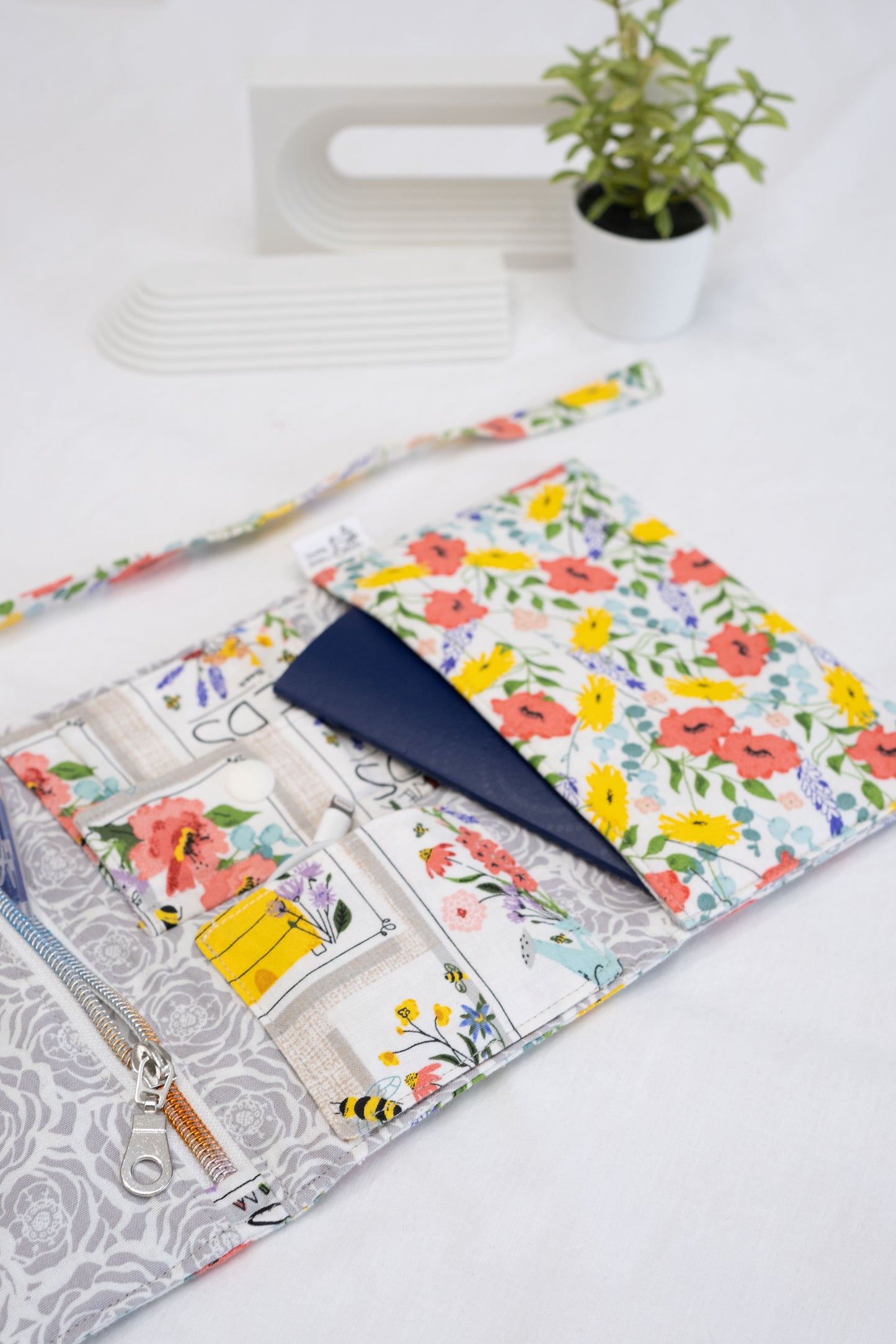 DIY Sewing Passport case Patterns - Roll up Travel Pouch "Elly" PDF Templates with youtube tutorials + Written instructions