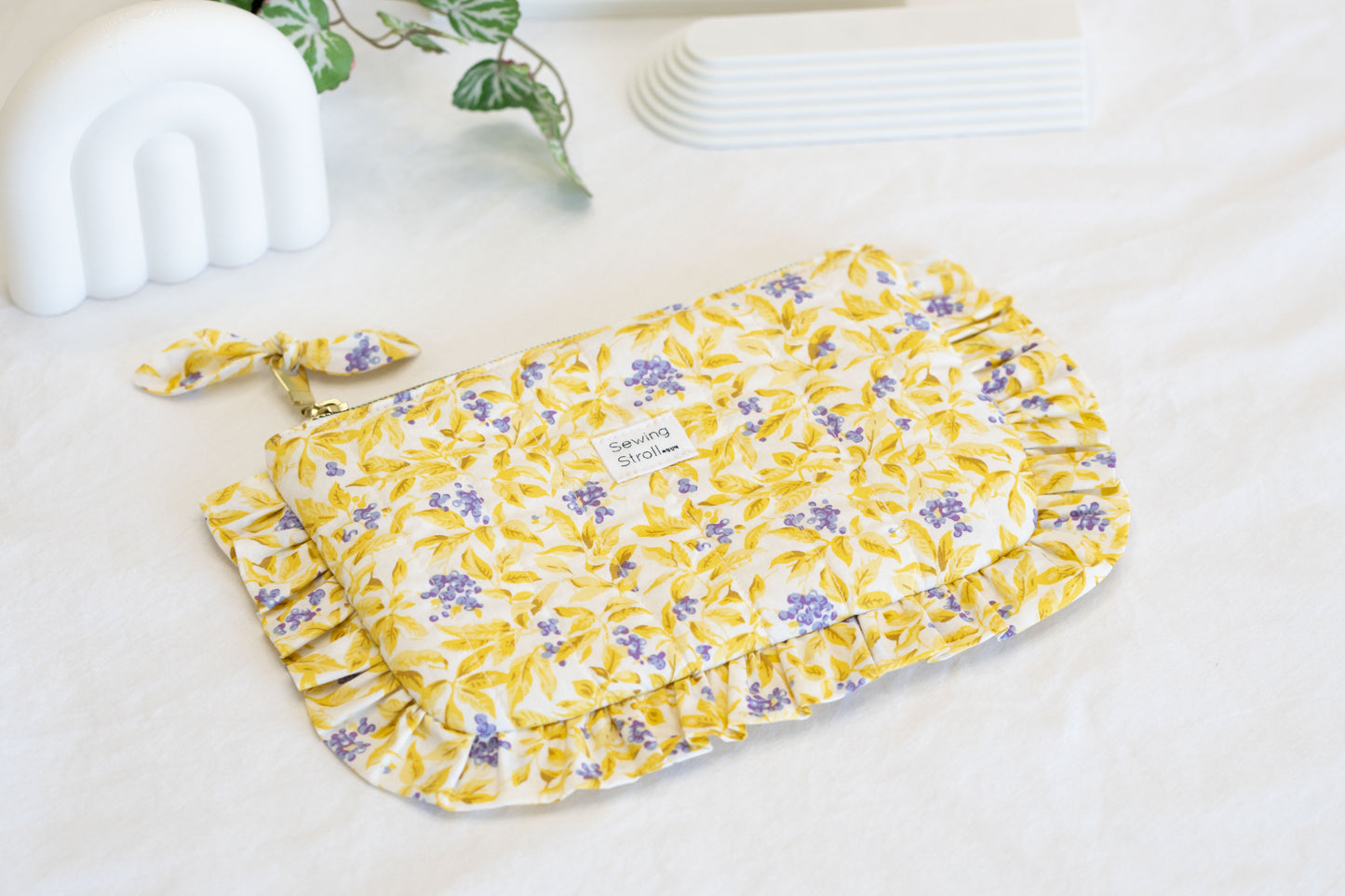 DIY Sewing Project 2Sizes Frill Pouch "Aurora" PDF Pattern and tutorial